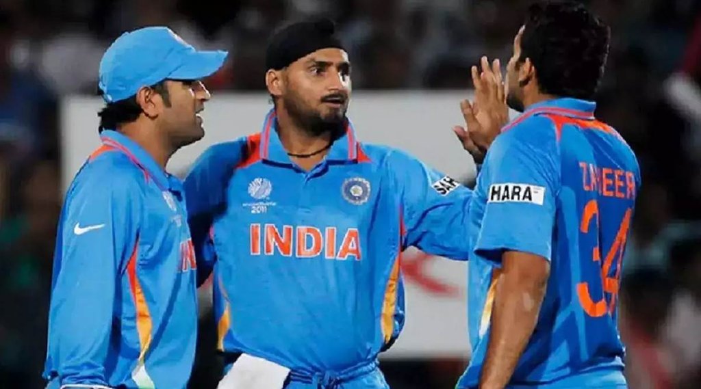 Harbhajan Singh MS Dhoni 2011 Cricket World Cup IND vs PAK Umar Akmal