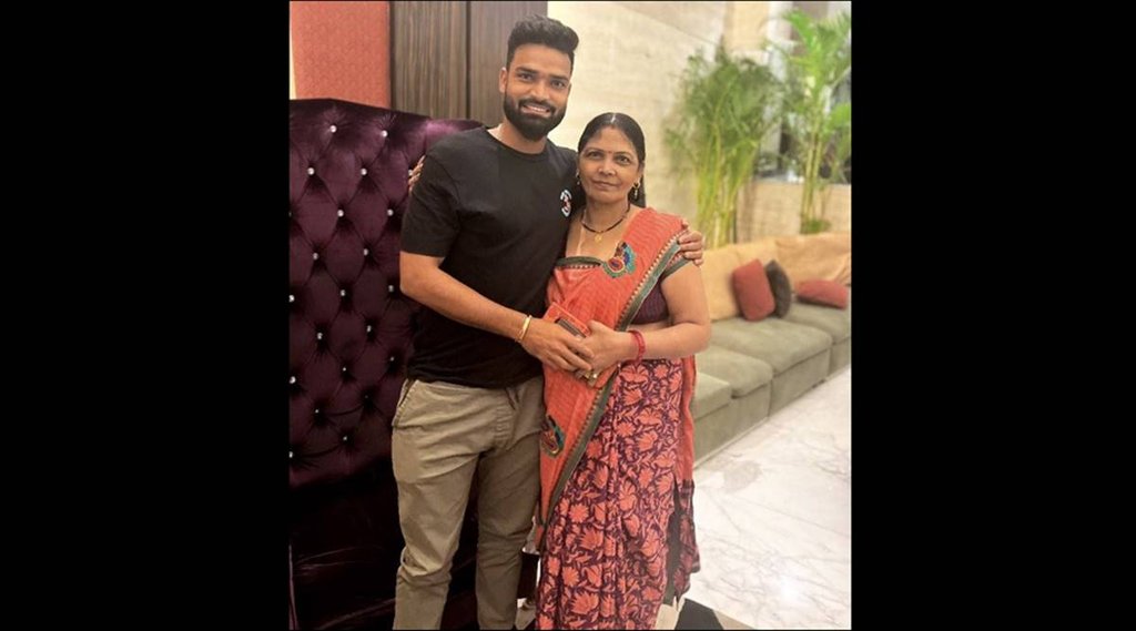 Madhya Pradesh Mumbai Indians cricketer Kumar Kartikeya reveal his family nine years and three months