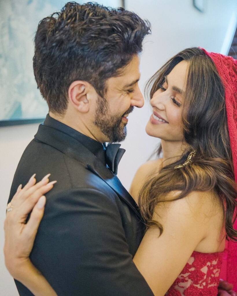 Shibani Dandekar Farhan Akhtar