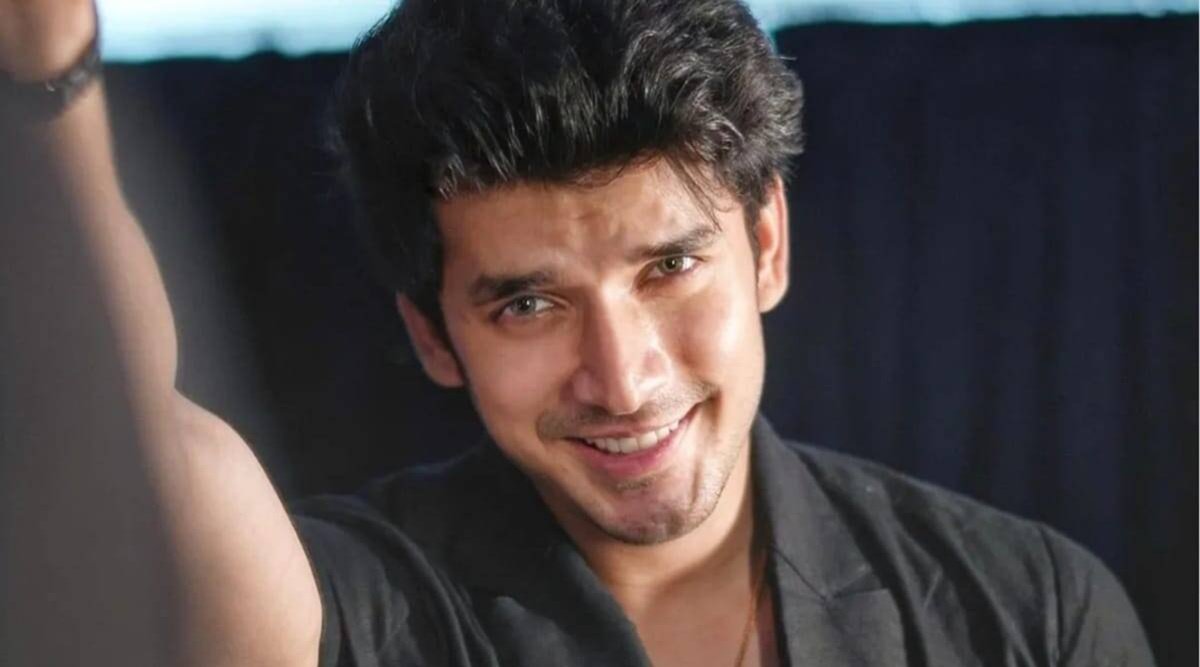 Paras Kalnawat, Anupamaa