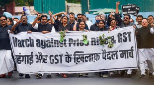 Mehengai chaupal, Congress Halla Bol Rally, Modi Government