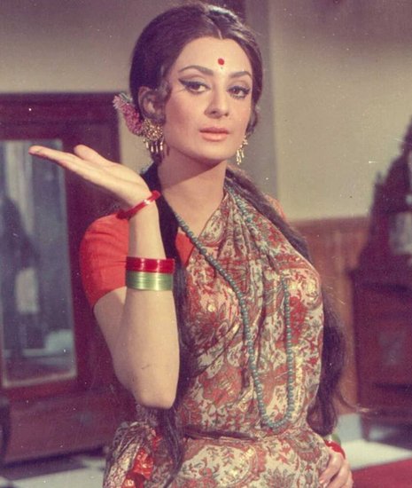 बकौल सायरा किस्मत ने दो बार मौका दिया लेकिन दोनों की बार राजेश खन्ना संग काम करने का सपना सपना ही रह गया।