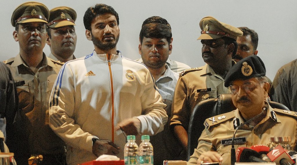 Shrikant Tyagi, UP Police, Noida Omax Society Case