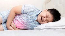 Stomach Ache: इन कारणों से बच्चे को हो सकती है बार-बार पेट दर्द की शिकायत, जानिए बचाव के तरीके