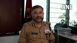 हमले के लिए सर्वे कर रहा था जैश का संदिग्ध आतंकी नदीम, पाक में बैठे हैंडलर्स से था संपर्क में, यूपी एडीजी ने किए और भी कई खुलासे