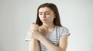 URIC ACID. uric acid symptoms, joint pain