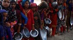 अमेरिका का एक डॉलर पाकिस्तान के 240 रुपये के बराबर, 237 रुपये लीटर मिल रहा है पेट्रोल