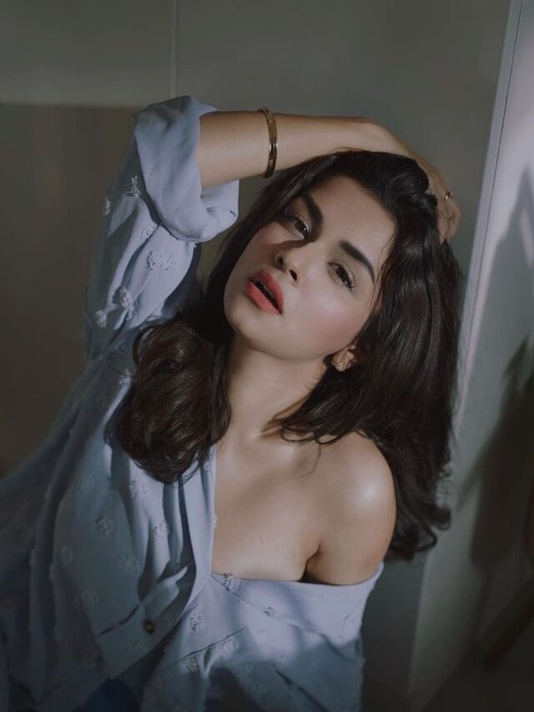 AVNEET KAUR IN BOLD AVATAR