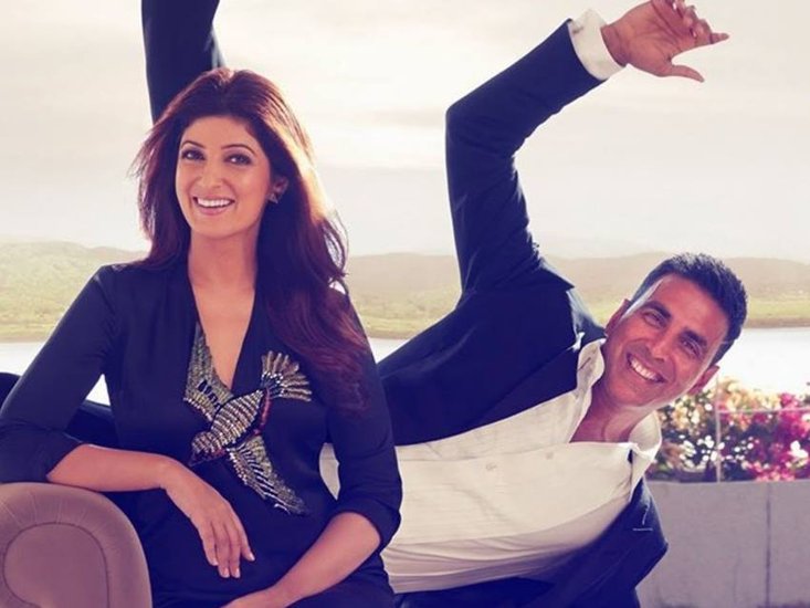 अक्षय कुमार का नाम शादी के बाद प्रियंका चोपड़ा के साथ जुड़ रहा था। दोनों के लिंकअप की खहरें ट्विंकल खन्ना तक भी पहुंची। ट्विंकल ने अपने पति पर भरोसा जताया और उनके साथ खड़ी रहीं हमेशा। (यह भी पढ़ें - अक्षय कुमार संग सुपरहिट थी जोड़ी, आयशा जुल्का ने कभी मां ना बनने का किया है फैसला)