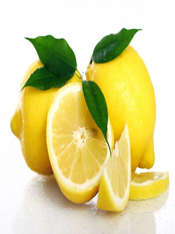 BENEFITS OF ONE LEMON IN A DAY