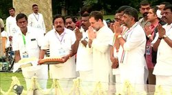 Rahul Gandhi Bharat Jodo Yatra: पिता राजीव गांधी के स्मारक पर राहुल ने किया नमन, 150 दिन में 3570 किमी की यात्रा