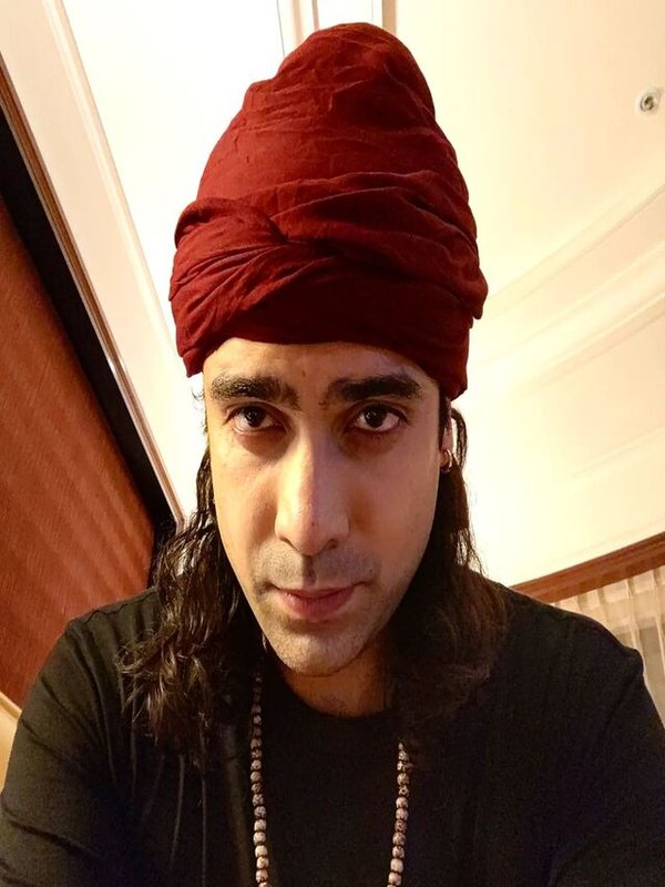 JUBIN NAUTIYAL TROLLED FOR HIS CONCERT