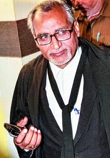 शिवपाल सिंह मूल रूप से यूपी में जालौन के रहने वाले हैं और पिछले तीन सालों से झारखंड के गोड्डा जिले में अपर जिला एवं सत्र न्यायाधीश प्रथम के पद पर तैनात हैं।  (फोटो- ट्विटर)