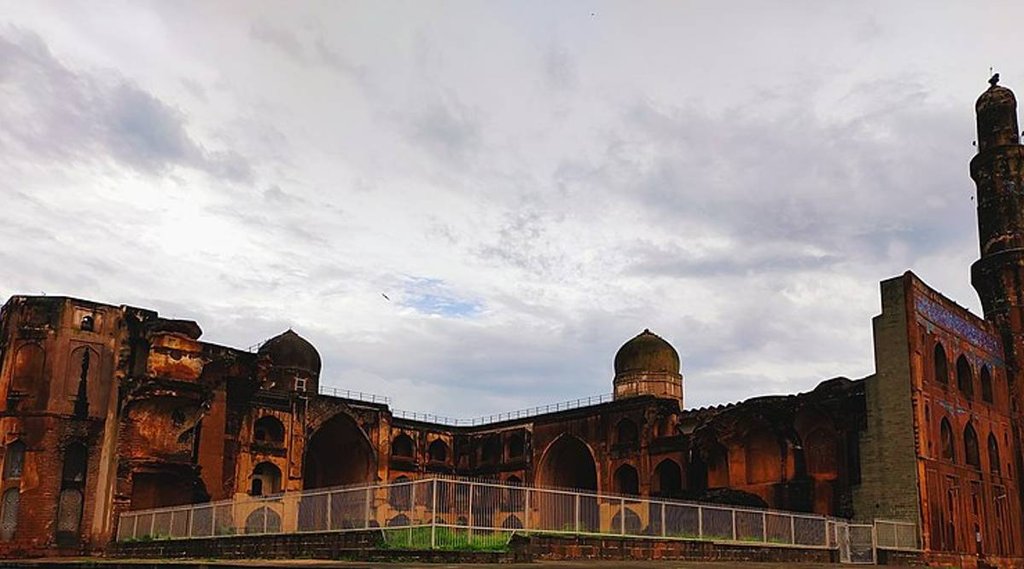 Madrasa | Mughal | Akbar