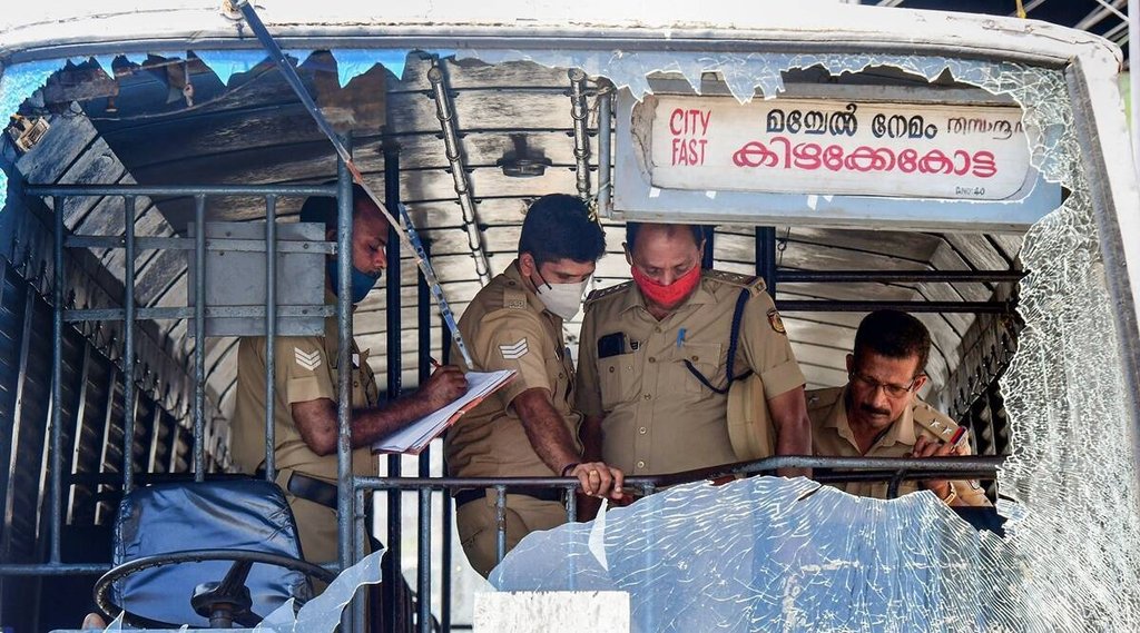 Ban on PFI: बैन के लिए होम मिनिस्ट्री ने RSS के लोगों की हत्या के साथ प्रोफेसर मामले को बनाया हथियार