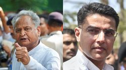 Congress Political Crisis: अपनों की बनाई दूरियों का बोझ ढोती कांग्रेस