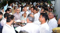 Rajasthan Political Crisis: अशोक गहलोत गुट के विधायकों ने दिया इस्तीफा, स्पीकर सीपी जोशी को सीएम बनाने की मांग