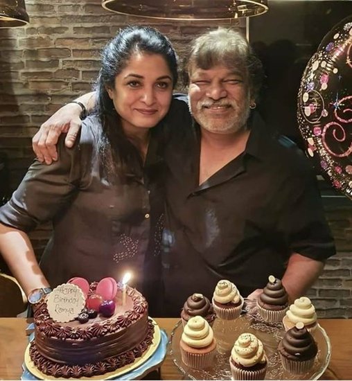 राम्या कृष्णन ने साल 2003 में साउथ के मशहूर डायरेक्टर कृष्णा वामसी से शादी रचाई थी। दोनों के एक बेटे हैं जिनका नाम रित्विक वामसी है।