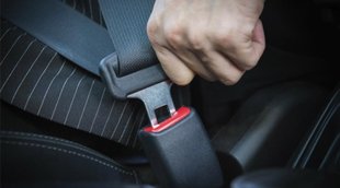 Rear Seat Belt Reminder New Rules, Nitin Gadkari, Car Bike News
