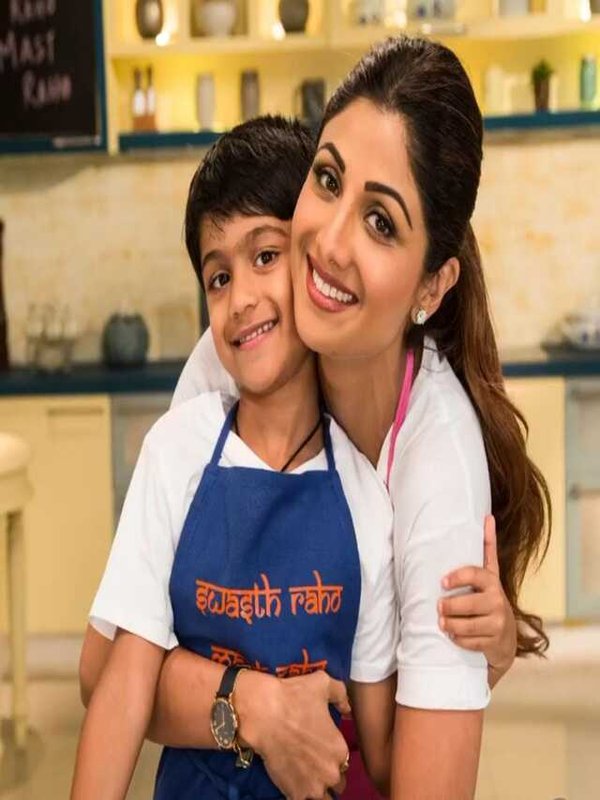 SHILPA SHETTY SON BECOMES BUSINESS MAN