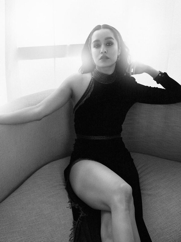 SHRADDHA KAPOOR IN BLACK AND WHITE LOOK