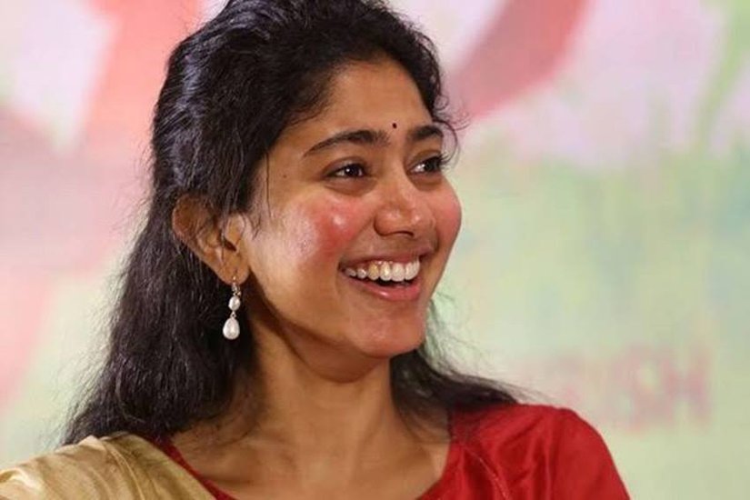 साउथ की पेमस एक्ट्रेस साई पल्लवी भी स्किन समस्या से जूझ रही हैं।