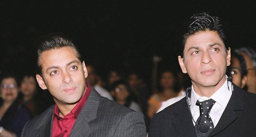 साल 1996 में दुश्मन दुनिया का नाम से एक फिल्म रिलीज हुई थी। इस फिल्म में शाहरुख और सलमान दोनों ही कैमियो रोल में दिखे थे।