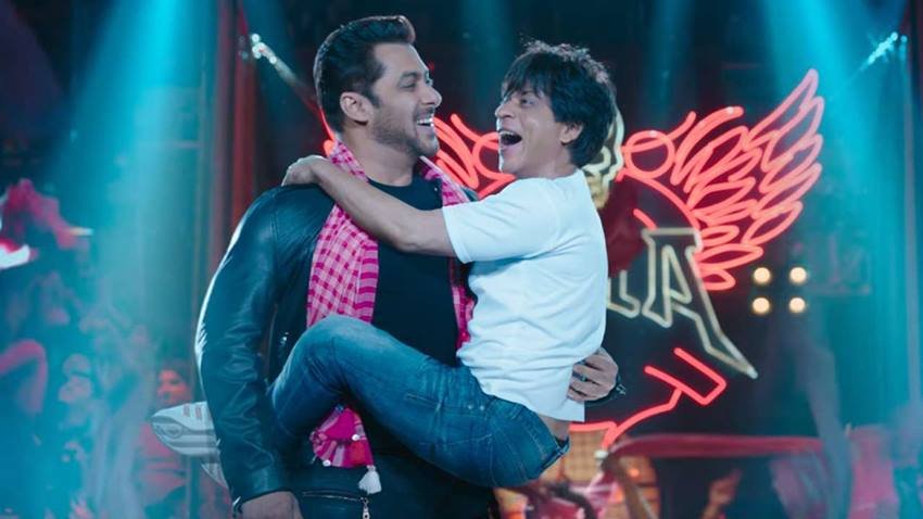 शाहरुख और सलमान फिल्म जीरो में भी एक साथ स्क्रीन शेयर कर चुके हैं।