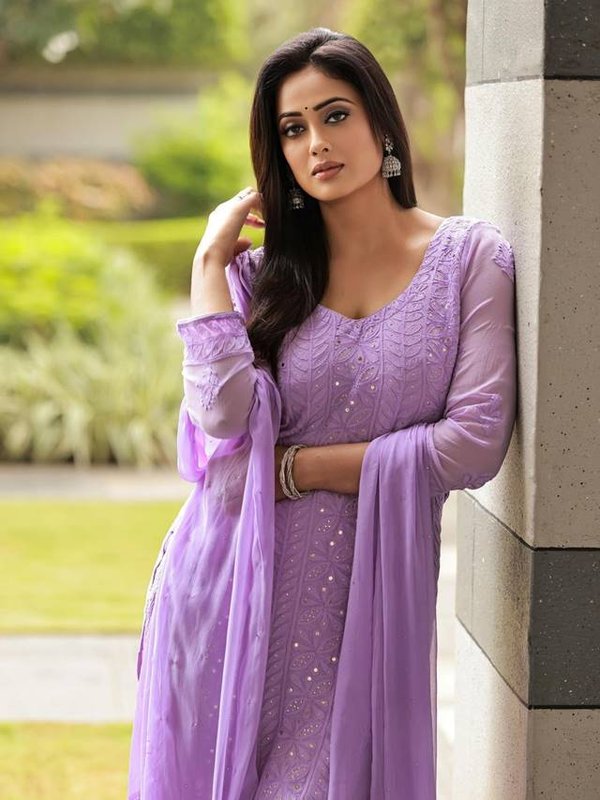 Shweta tiwari ethnic look