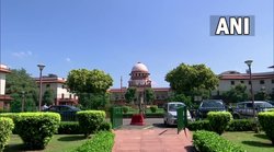 चार बजे काम हो जाता था खत्म पर सुप्रीम कोर्ट की बेंच ने रात सवा नौ बजे तक किया काम, जानिए क्यों