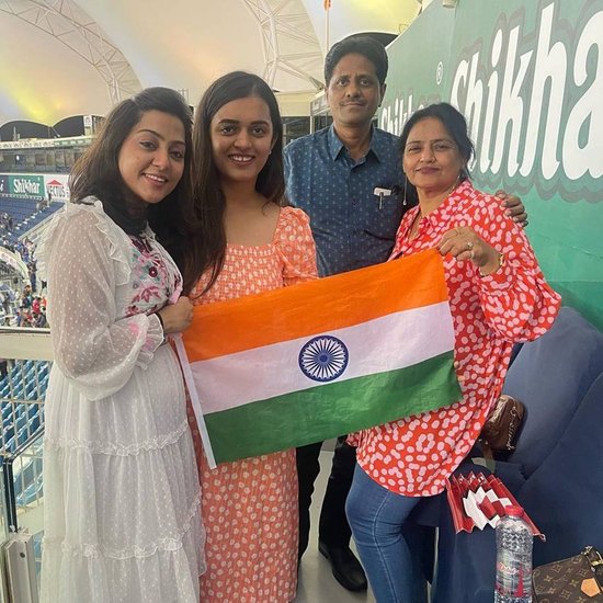 Suryakumar Yadav And His Family1