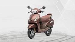 TVS Jupiter ZX SmartXonnect की माइलेज, कीमत, फीचर्स के साथ जानें इसे खरीदने का आसान फाइनेंस प्लान
