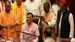 यूपी विधानसभा में अनोखी पहल: धुर विरोधी पार्टियों के विधायक साथ-साथ कर रहे काम
