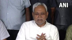 महागठबंधन में तकरार! जानिए बिहार के उपचुनावों से नीतीश कुमार के दूरी बनाने की क्या है वजह