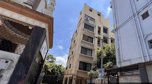 multi storeyed fraud Pune, Nandanvan, pune police