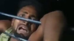 ट्रेन की खिड़की में हाथ डाल खींच रहा था मोबाइल, तभी चल पड़ी ट्रेन, दो लोगों ने हाथ पकड़ा तब जाकर बची जान, देखें बिहार के खगड़िया का वायरल वीडियो