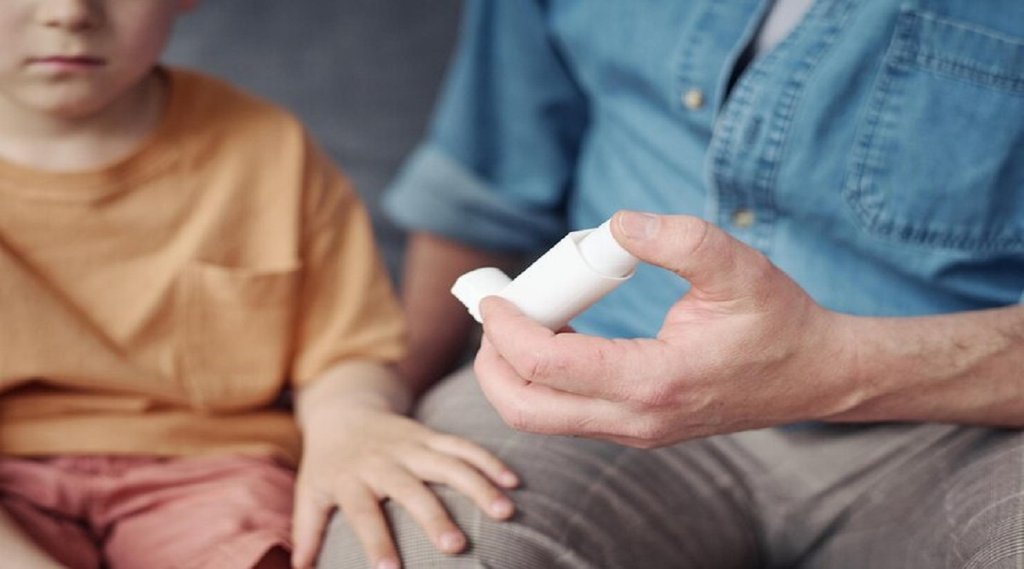 Asthma in children,Asthma in children, Children breathing problem
