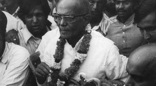jai prakash narayan | Prime Minister Morarji Desai | Lok Sabha