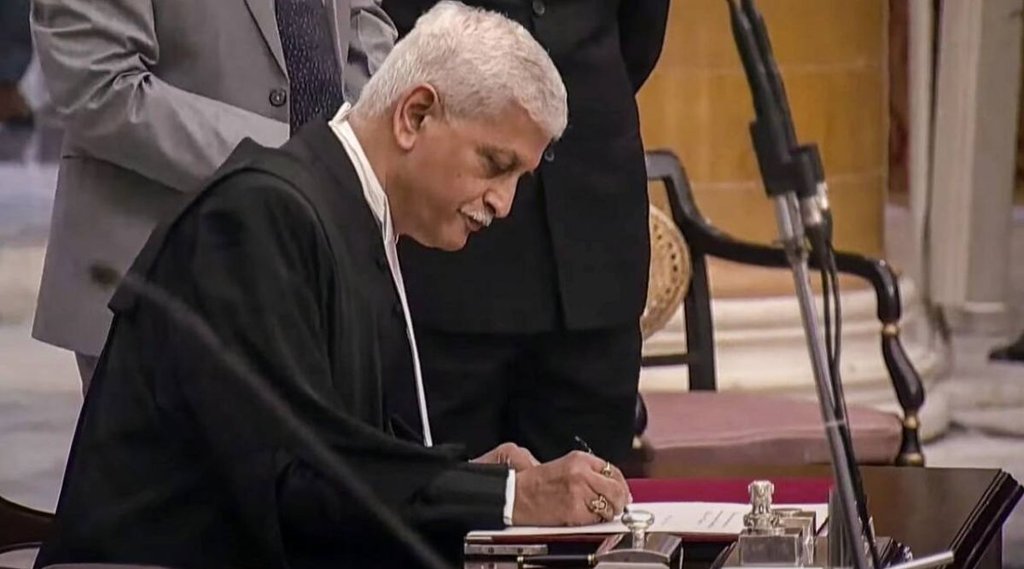 cji uu lalit| CJI| bombay high court
