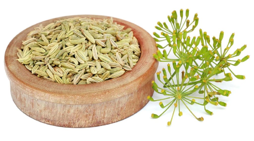 सौंफ में मौजूद तेल पाचक रस (digestive juices) और एंजाइम के स्राव को बढ़ाता है जो पाचन की प्रक्रिया को दुरुस्त करता है। photo-freepik