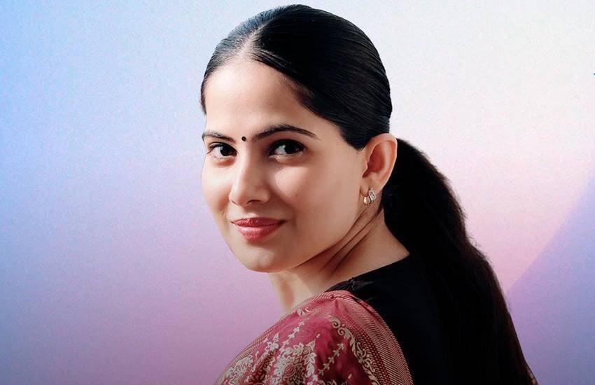 Jaya Kishori Motivational Quotes: जया किशोरी सोशल मीडिया में भी काफी एक्टिव हैं। वह आए दिन इस प्लेटफॉर्म के माध्यम से भी अपने फॉलोअर्स से जुड़ती रहती हैं। जया किशोरी के सोशल मीडिया अकाउंट्स पर उनके तमाम मोटिवेशनल कोट्स भी मौजूद हैं। आइए डालते हैं उन्हीं में से कुछ विचारों पर एक नजर: