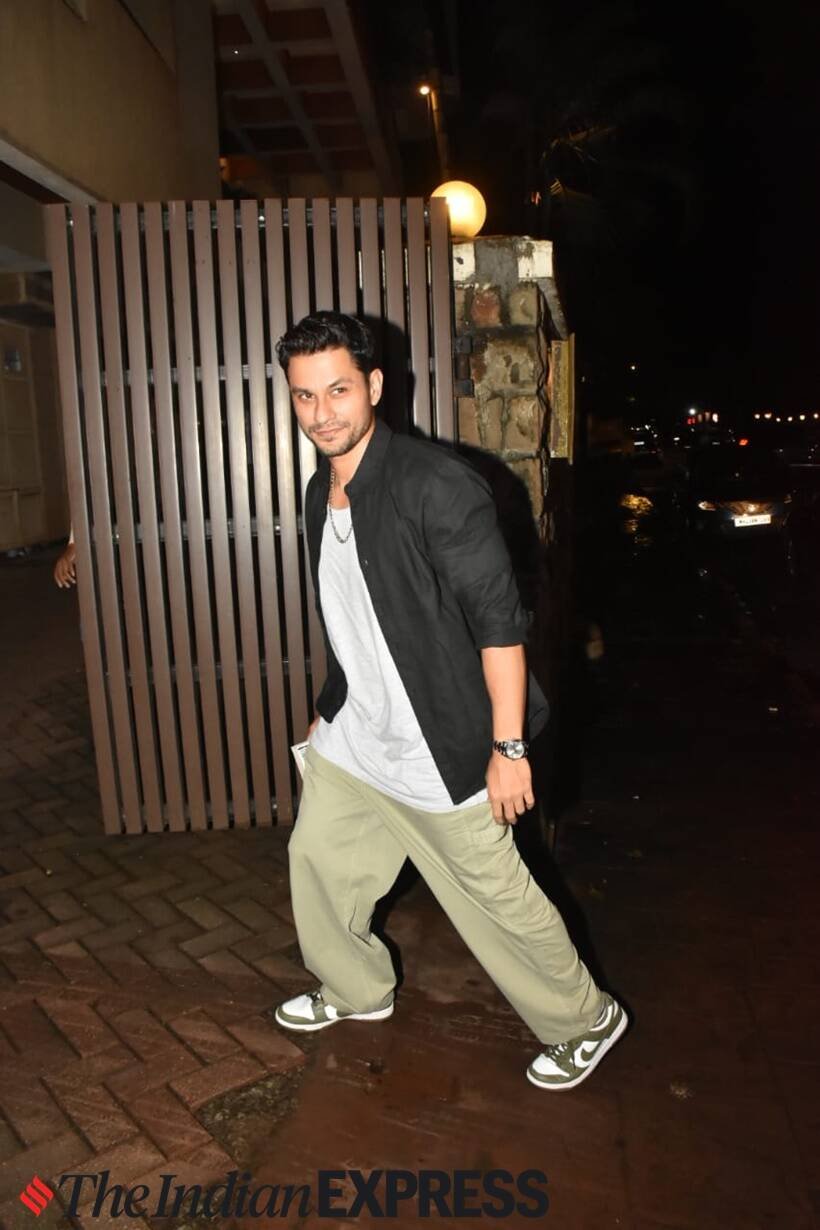 kareena kapoor khan, birthday bash, Kareena birthday bash, Indian Express, lifestyle gallery