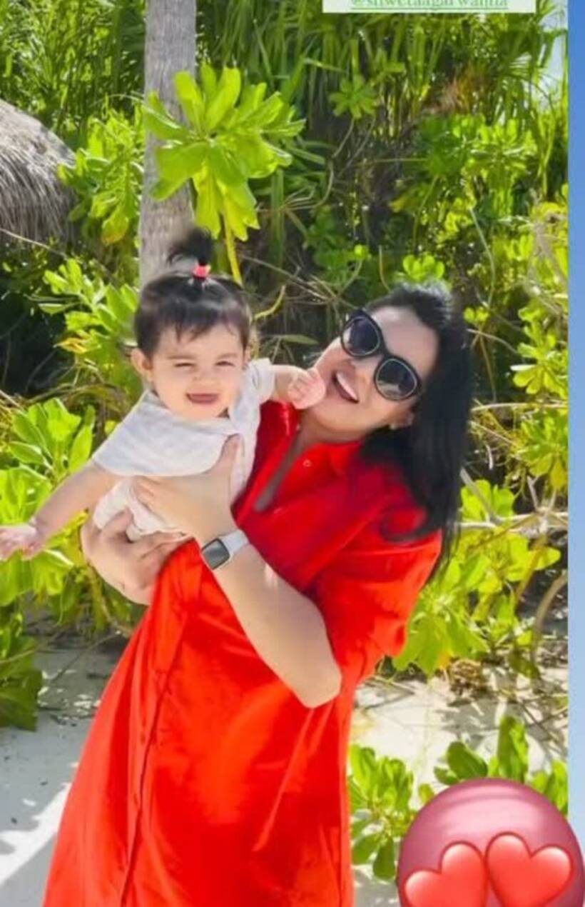 Inside Aditya Narayan-Shweta Agarwal's Maldives vacation with daughter Tvisha