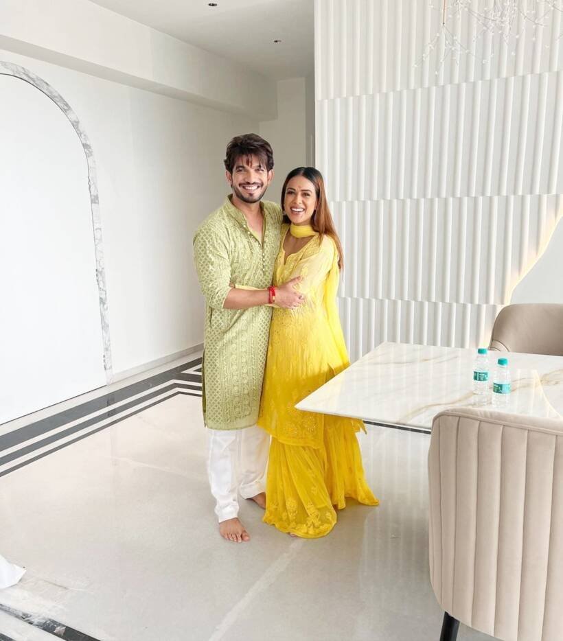 टीवी एक्ट्रेस निया शर्मा अर्जुन बिजलानी का नया घर देखने पहुंचीं। (Photo: Nia Sharma/Instagram)
