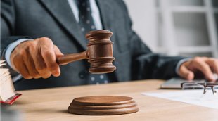 judge