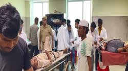 Lakhimpur Road Accident: लखीमपुर खीरी में भीषण सड़क हादसा, बस और ट्रक की भिड़ंत में 8 की मौत, 25 से अधिक घायल