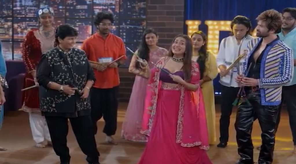 Neha kakkar, Falguni pathak