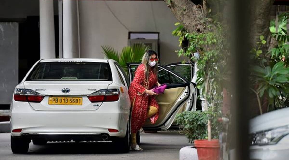 Pinky irani, Sukesh Chandrashekhar, Jacqeeline fernandis