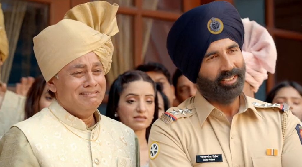 Nitin Gadkari, Akshay Kumar, Seat Belt Ad