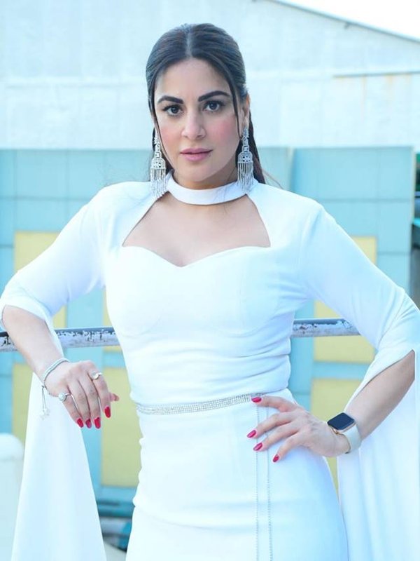 shradha arya in white dress